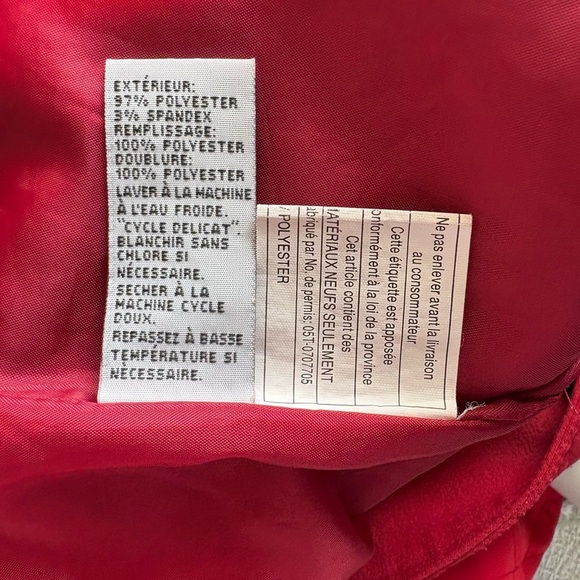 Alia Petites Women’s 14P Red Quilted Vest with Black Zipper - Picture 4 of 6